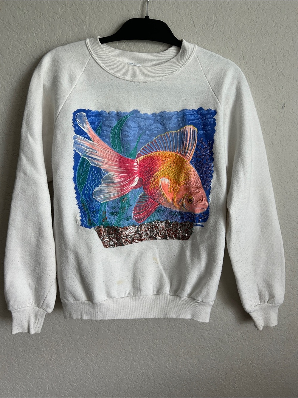 Jerzees vintage White Sweatshirt with Vibrant Pink-Orange Goldfish Print
